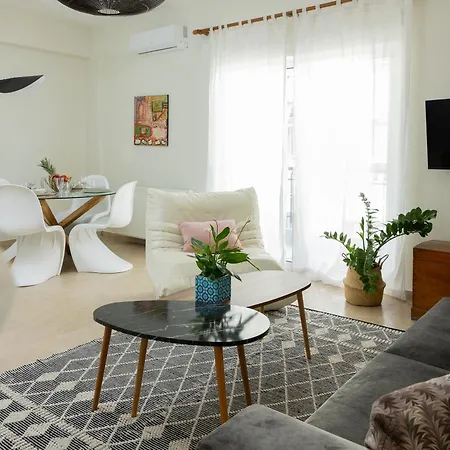 Zeusplace Chic & Boho Apartment